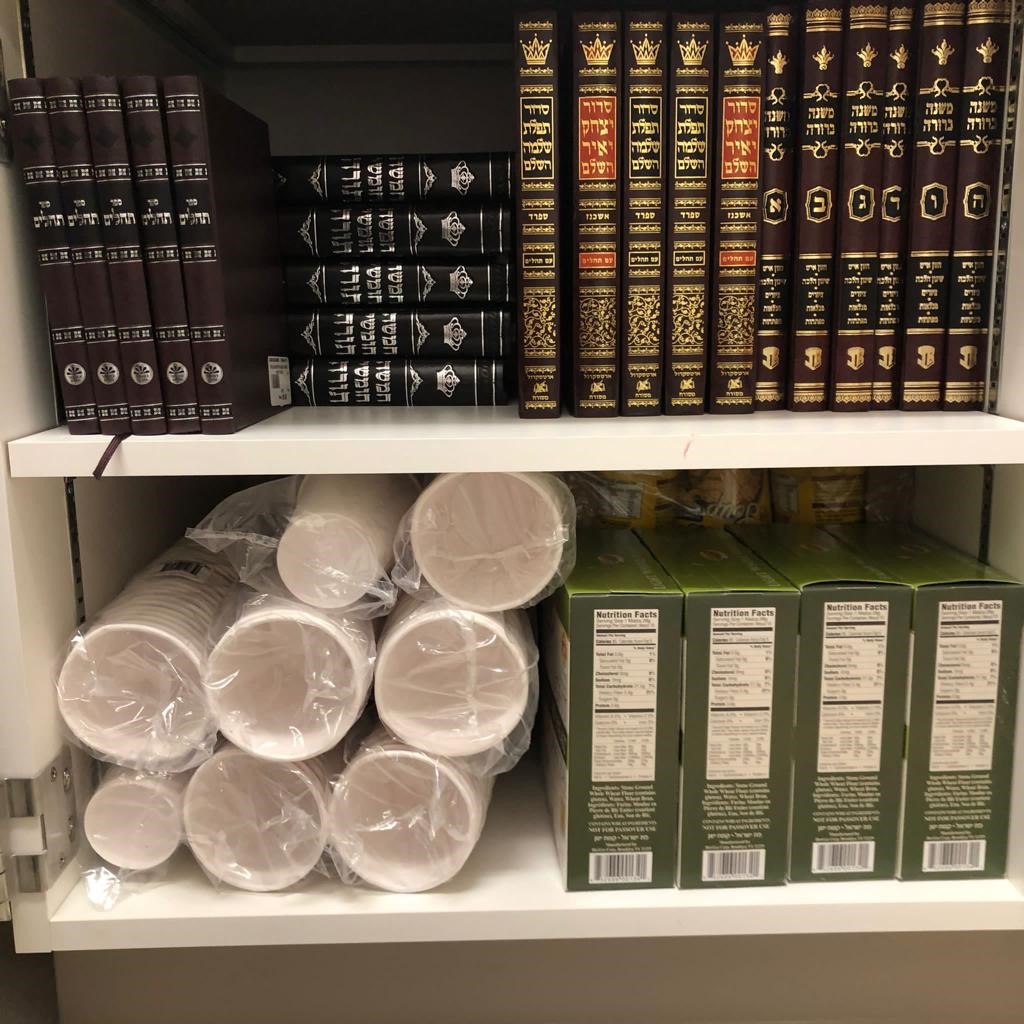 Chai Lifeline NJ/PA Inaugurates New Kosher Pantry in CHOP King of